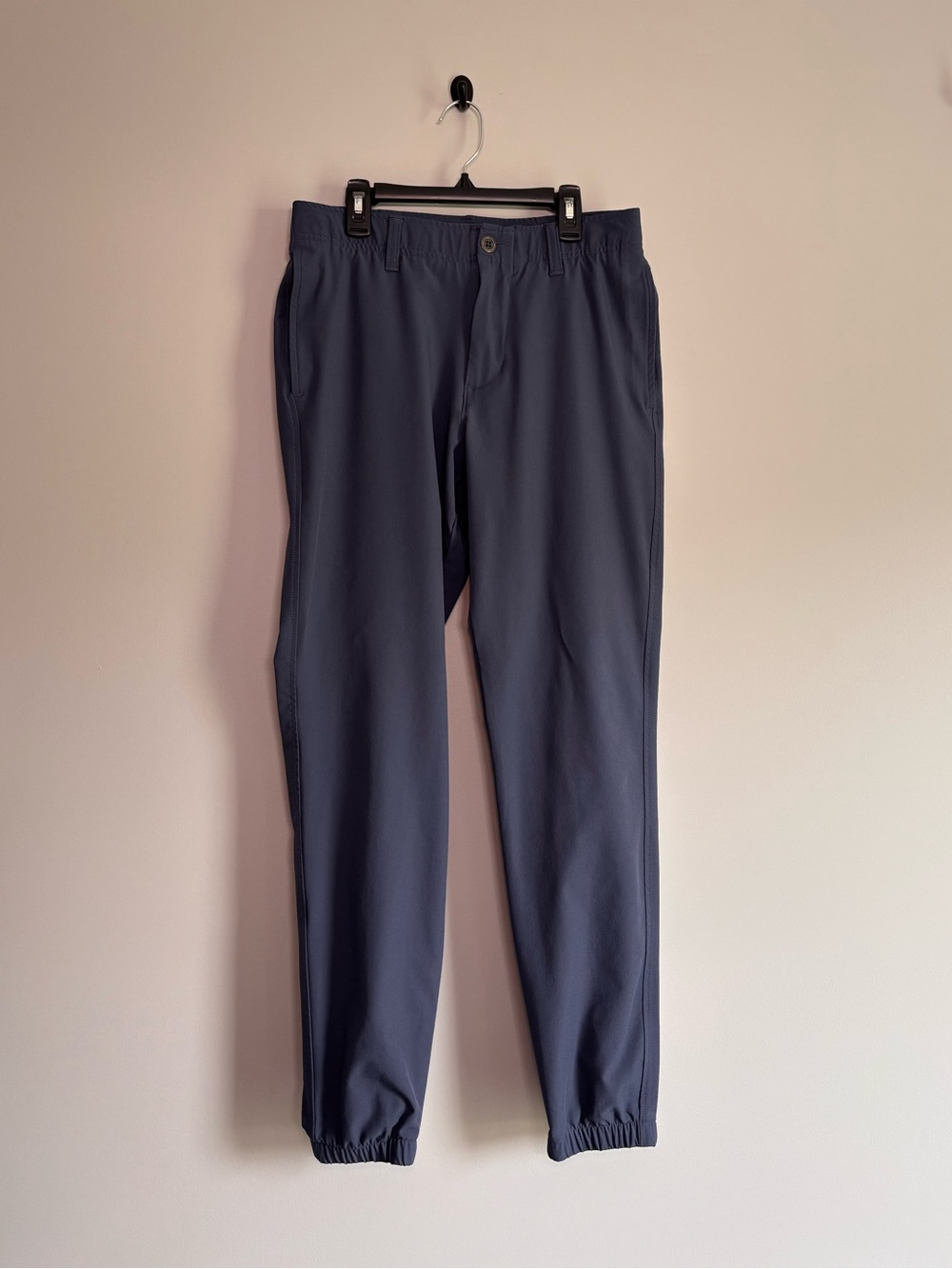 Under Armour Men’s Dark Gray Performance Jogger Pants 30x30